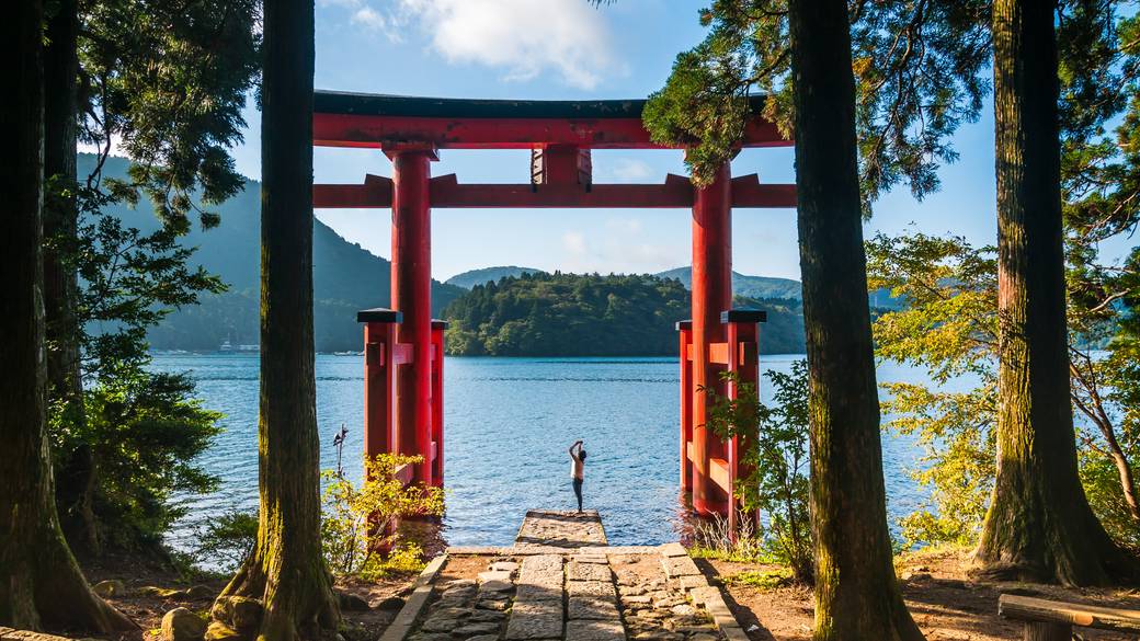 宿から徒歩で行ける
「箱根神社」へ参拝 / 1