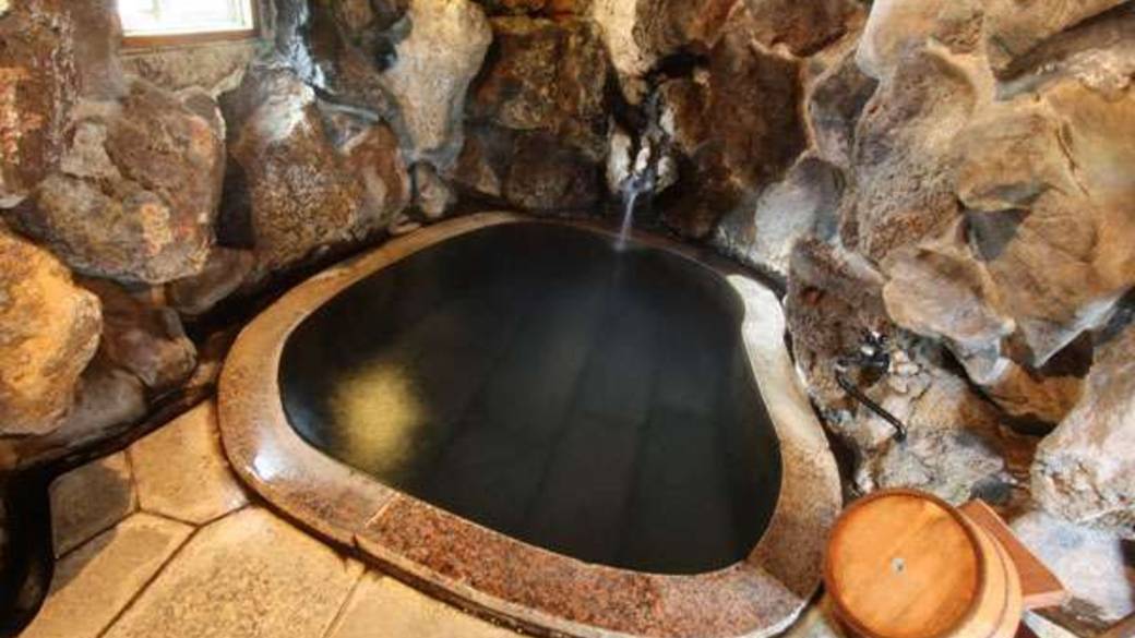 貸切・岩窟の湯　無料・予約不要 / 5