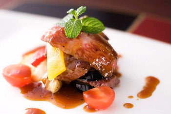  原生林と大海原に囲まれながら伊勢＆世界の美食を味わい尽くせ！3568258