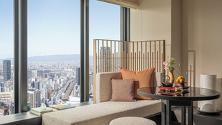 プレミア ルーム キングベッド 1 台