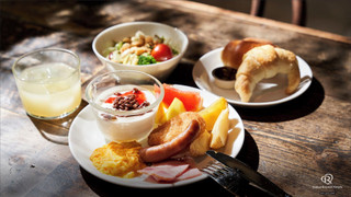 [2名] モデレート 禁煙 朝食付き