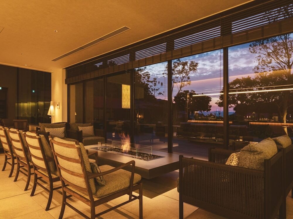 ロビーラウンジ