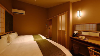 4 人部屋 ダブルベッド 2 台 禁煙