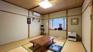 和室　共用バスルーム