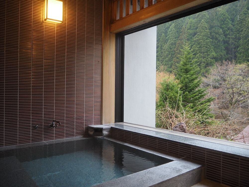 大パノラマの絶景をお部屋や露天風呂から楽しめる4011453