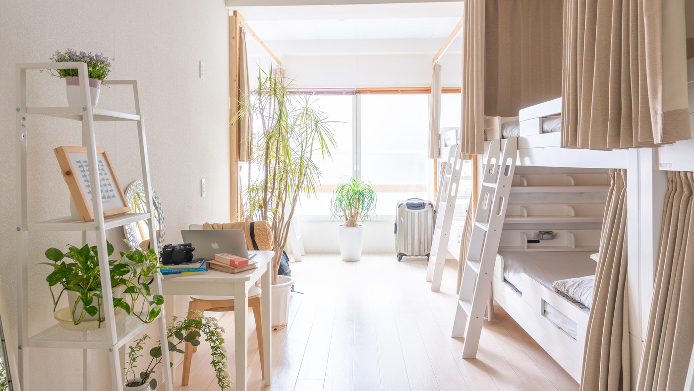 女子好みの真っ白でかわいいゲストハウスでリーズナブルステイ3761945