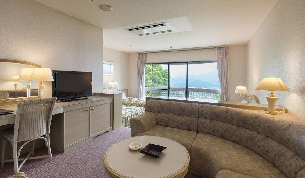 4ベッド リビング / 5