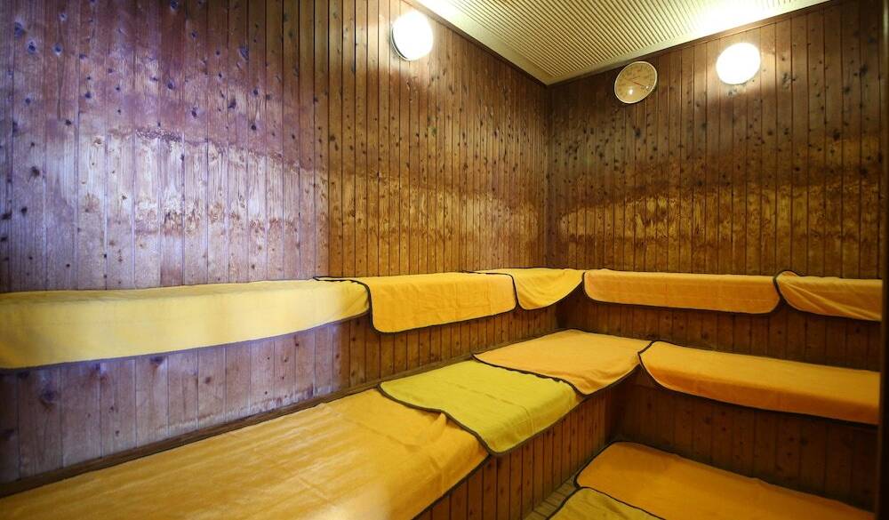 スパリゾート鹿山の湯 サウナ / 2