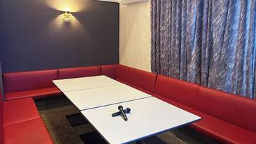 カラオケ ルーム / 5