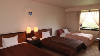 スタンダード トリプルルーム 禁煙 ゴルフビュー