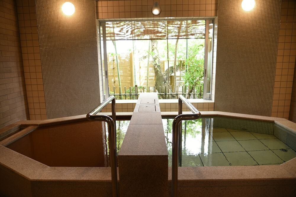 七の湯(金泉・銀泉)