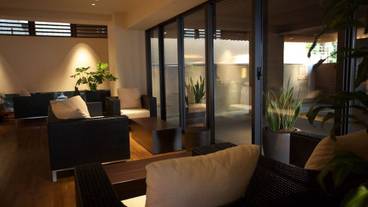 ロビー応接スペース / 3