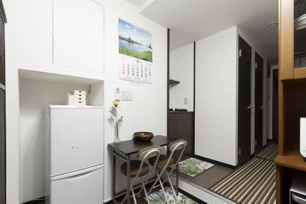 客室内のダイニングエリア