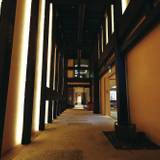 京町家の特徴「走り庭」も復元 / 1