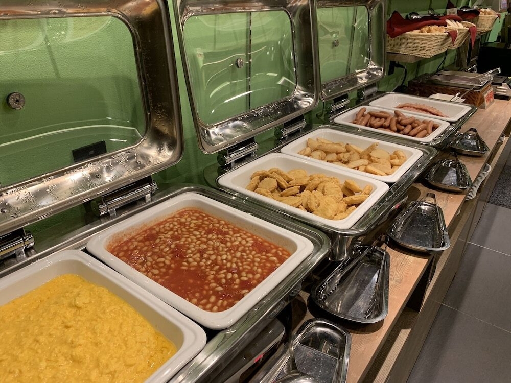 朝食ビュッフェ