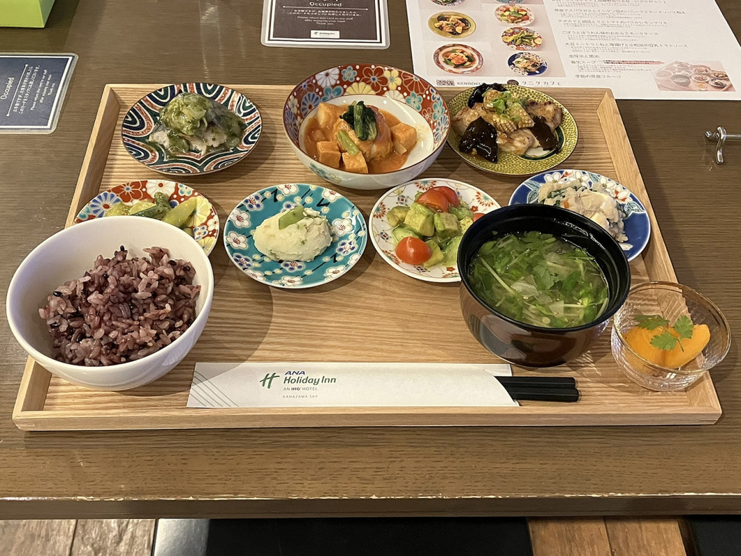 ウェルネス朝食というメニューも始まっていました