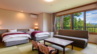 [湖畔側] 和洋室