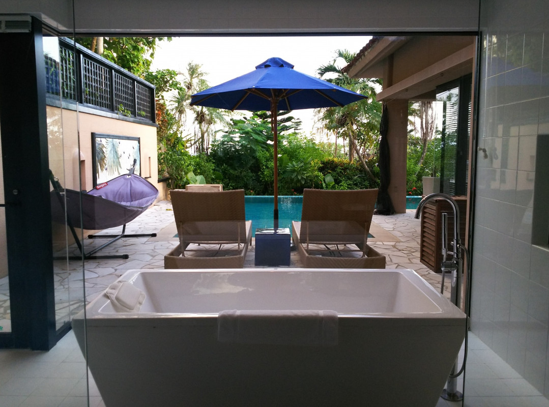 バスルームからの眺めがリゾート感たっぷり