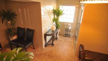 ロビー応接スペース / 5