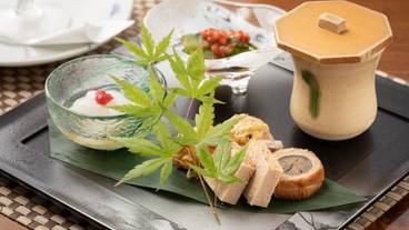 旅館のお食事処 / 20