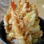 キャベツの天ぷらがドーン！南幌名物「レストラン味心」のキャベツ天丼って？