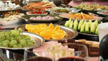 食事・飲み物 / 9