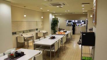 朝食スペース / 6