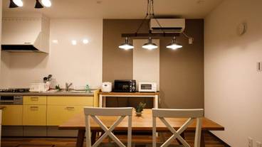 客室内のダイニングエリア / 10