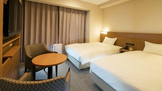 ツインルーム 大人1名用 喫煙可