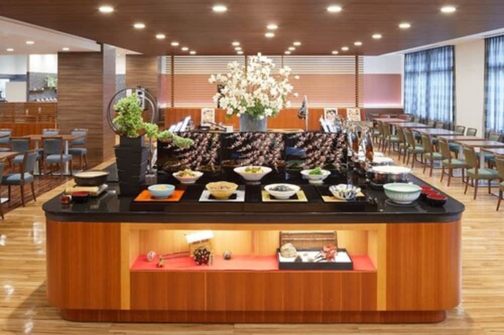 朝食ビュッフェ