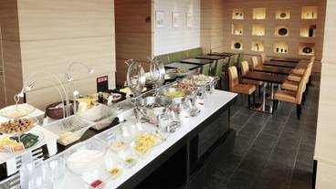 朝食スペース / 26