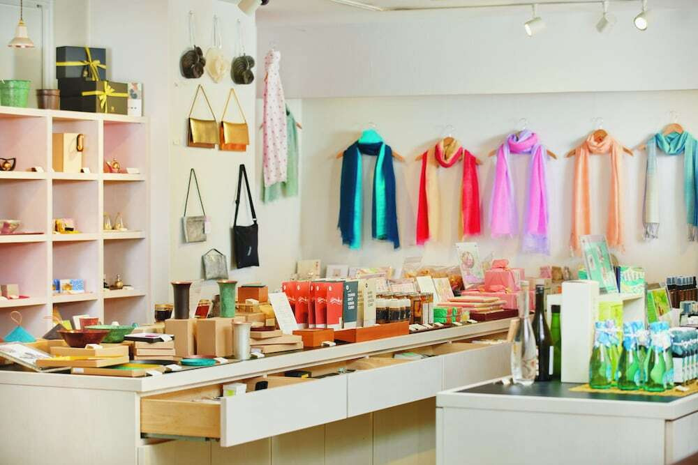 ギフト ショップ