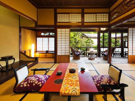 山中温泉 胡蝶 / 2