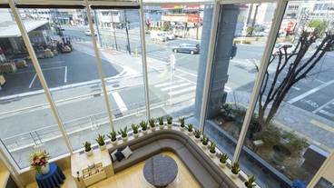 ロビー応接スペース / 6