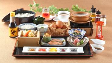 朝食 / 18