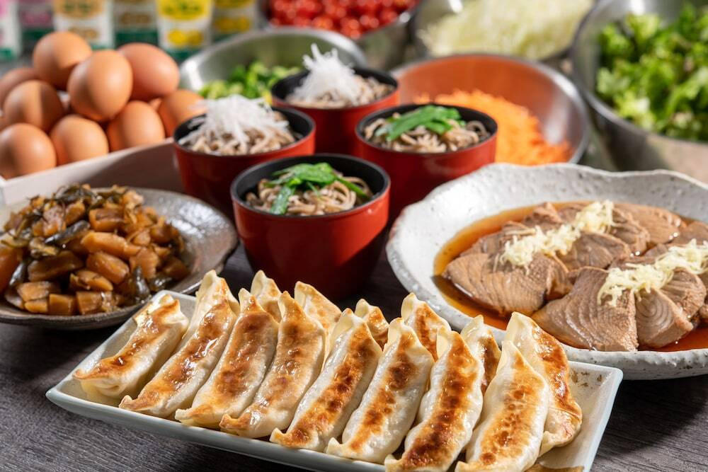 餃子やレモン牛乳が楽しめる朝食で、地元グルメを堪能♡3980329