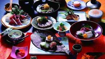 食事・飲み物 / 8