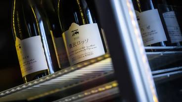 食事・飲み物 / 1