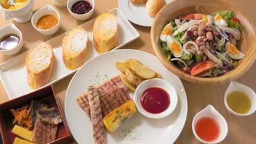 朝食のプレート / 2