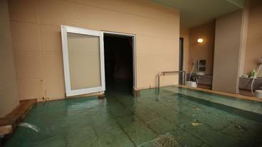 屋内スパ浴槽 / 7