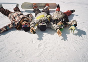 In winter, come to Gifu/Gujo, where there are plenty of ski resorts! 3270071