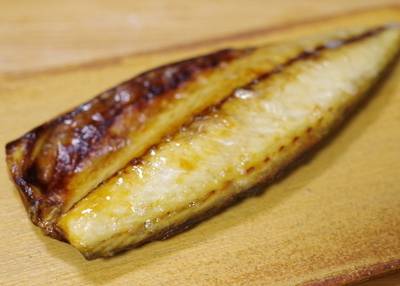 釜鶴ひもの店 本店