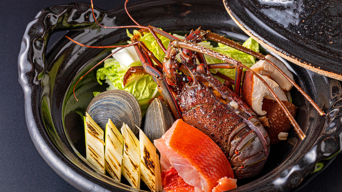 海と富士絶景の美食宿 伊豆・三津浜 松濤館(ウミトフジゼッケイノビショクヤド イズ・ミトハマ ショウトウカン) / 3