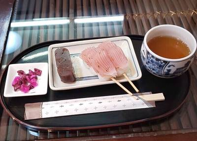 雲助だんご本舗