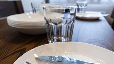 客室内のダイニングエリア / 26