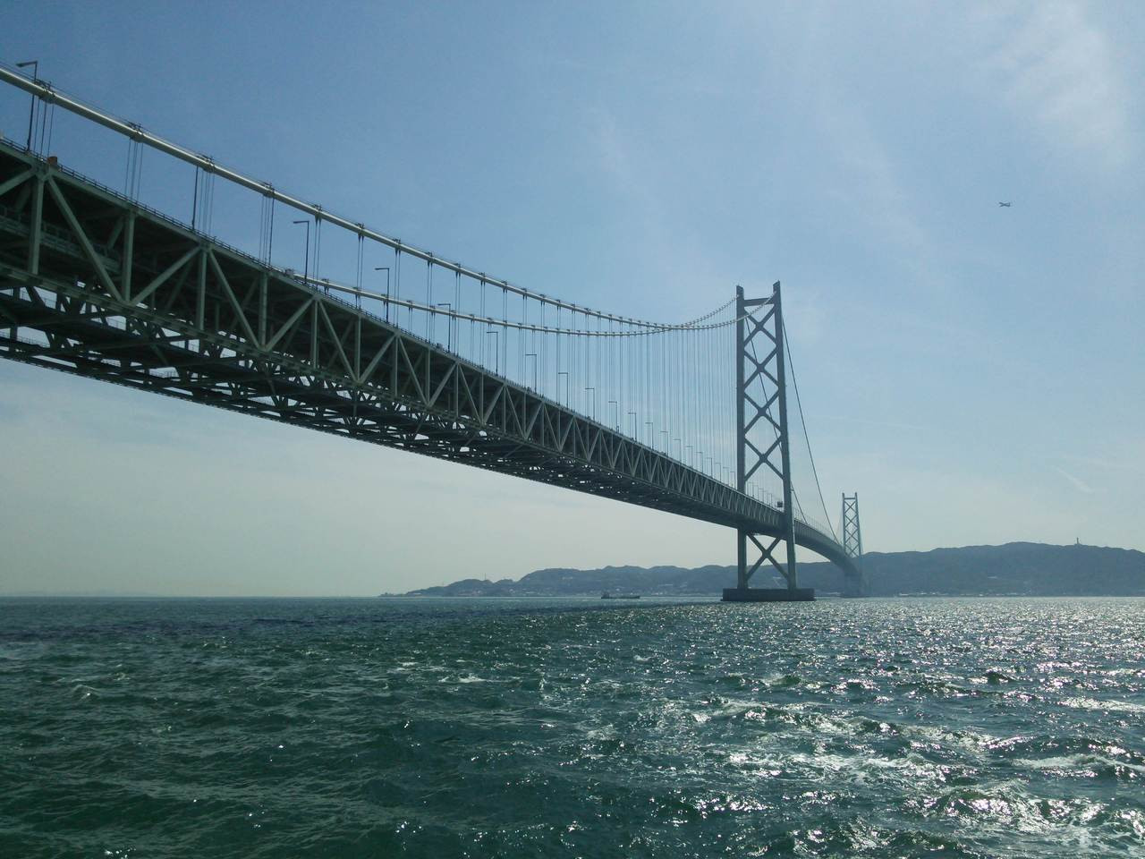 世界最長の吊り橋「明石海峡大橋」787021