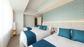 4人部屋 ダブルベッド1台＆シングルベッド1台＆エキストラベッド1台付