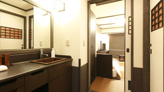 和風ツイン◆ベッドorマットレス2台(2名定員）21平米