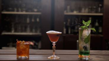 Bar "Authors"③ / 13