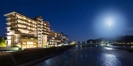 人吉温泉 清流山水花 あゆの里